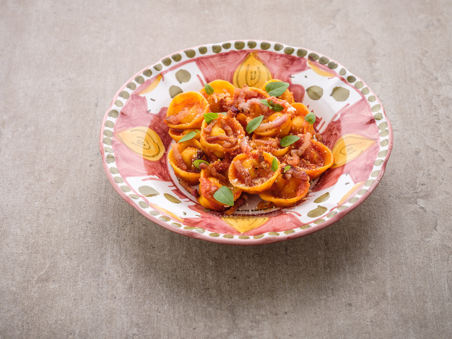 Cappelletti all'Amatriciana / Pomodoro sauce