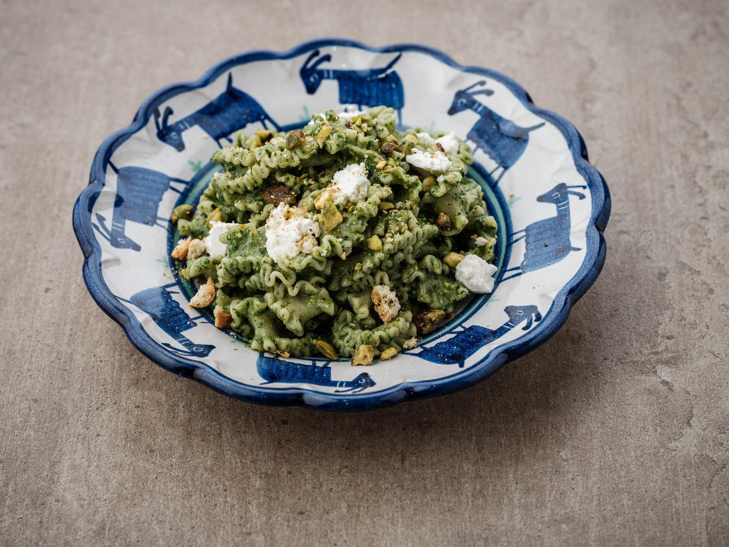 Mafalde Rucola/Pistacchio Pesto/Goat Cheese
