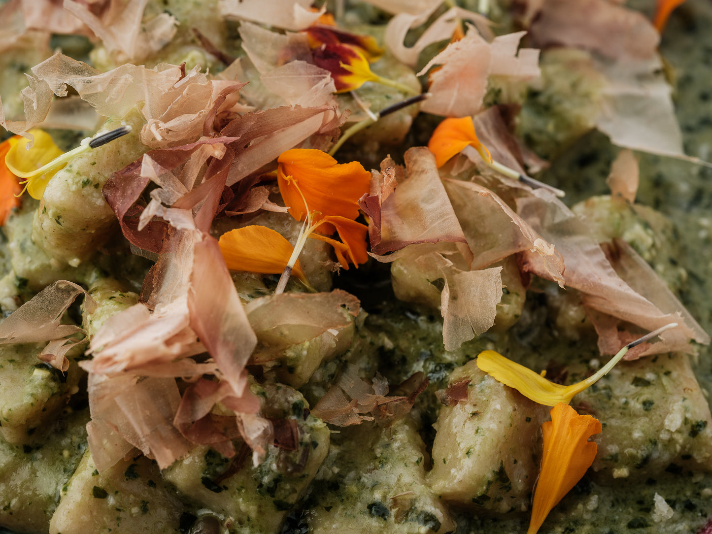 Sourdough Gnocchi pesto/katsobushi